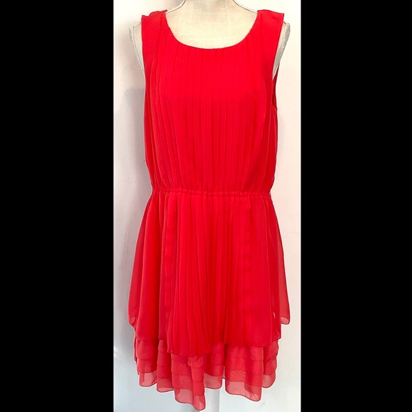 Relativity Coral Sleeveless Dress with layered skirt - EUC - Picture 2 of 5
